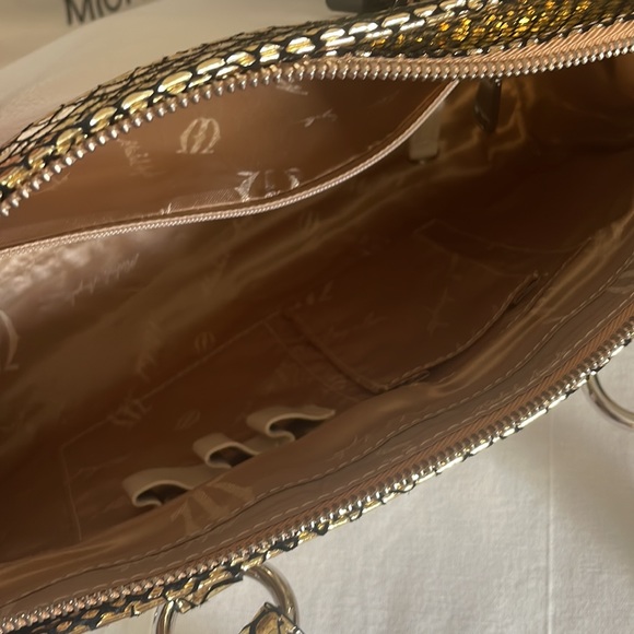 Michel Angelo Purse - Picture 12 of 15